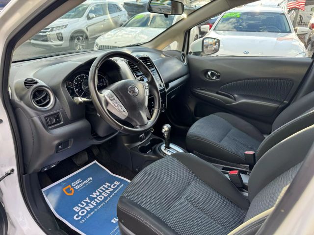 Vehicle image 10 of 31