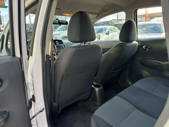 Vehicle image 13 of 31