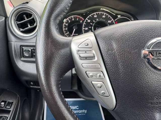 Vehicle image 26 of 31