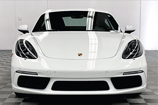 2018 Porsche 718 Cayman Base Image 2 of 36