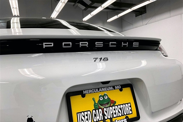 2018 Porsche 718 Cayman Base Image 36 of 36