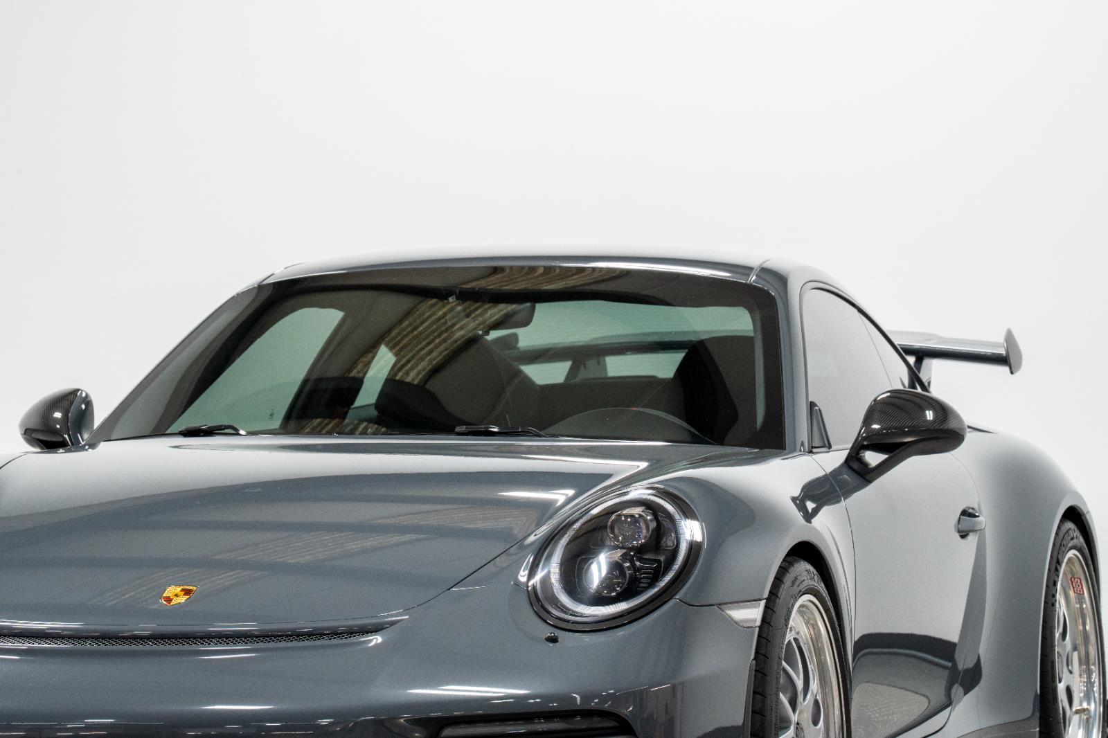 2018 Porsche 911 GT3 Image 2 of 179