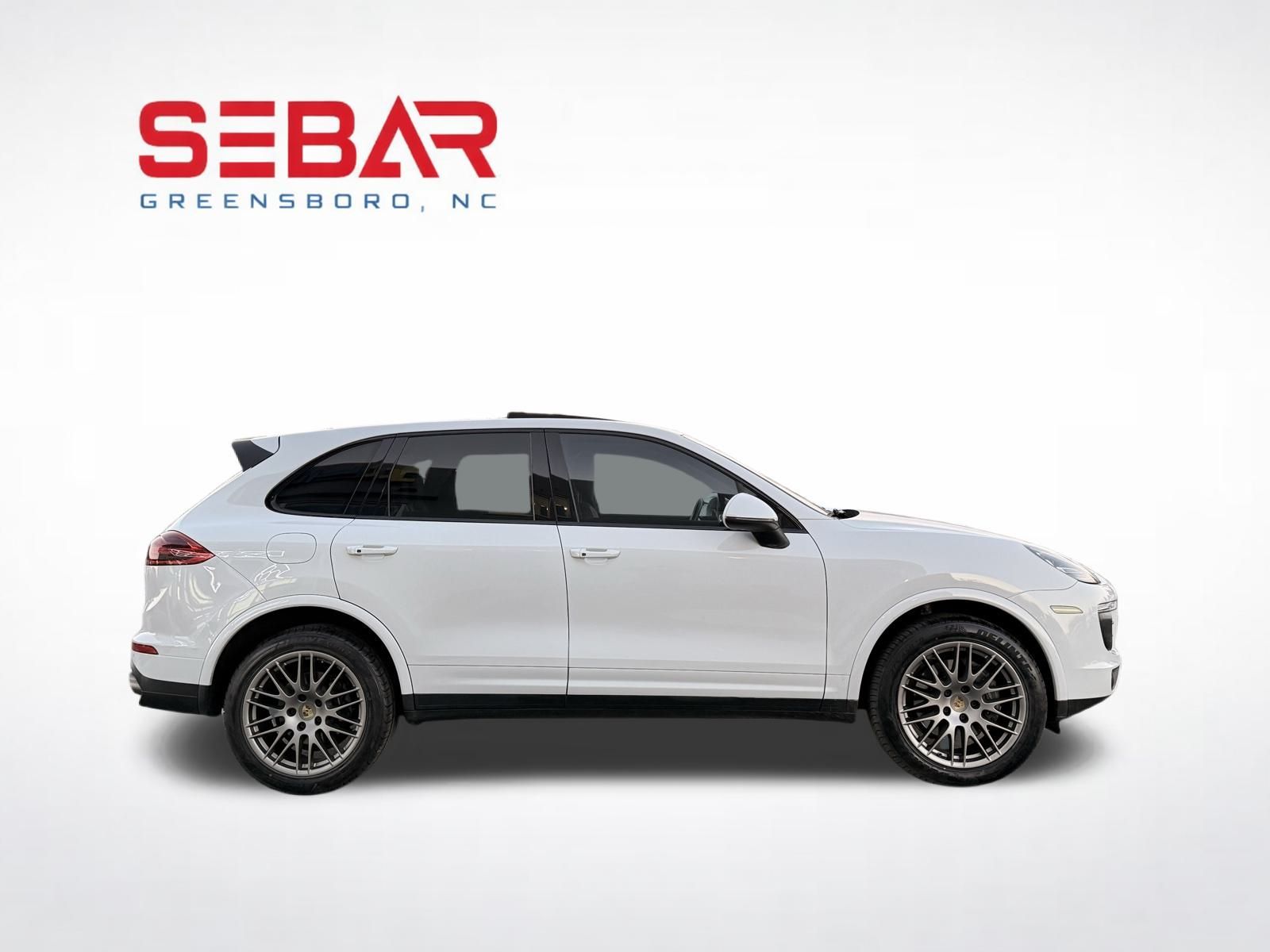 2018 Porsche Cayenne Base Image 5 of 45