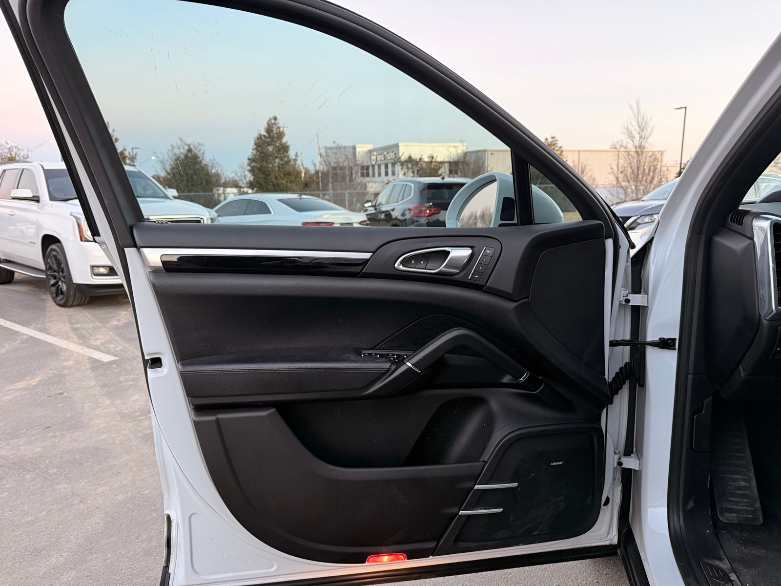 2018 Porsche Cayenne Base Image 45 of 45