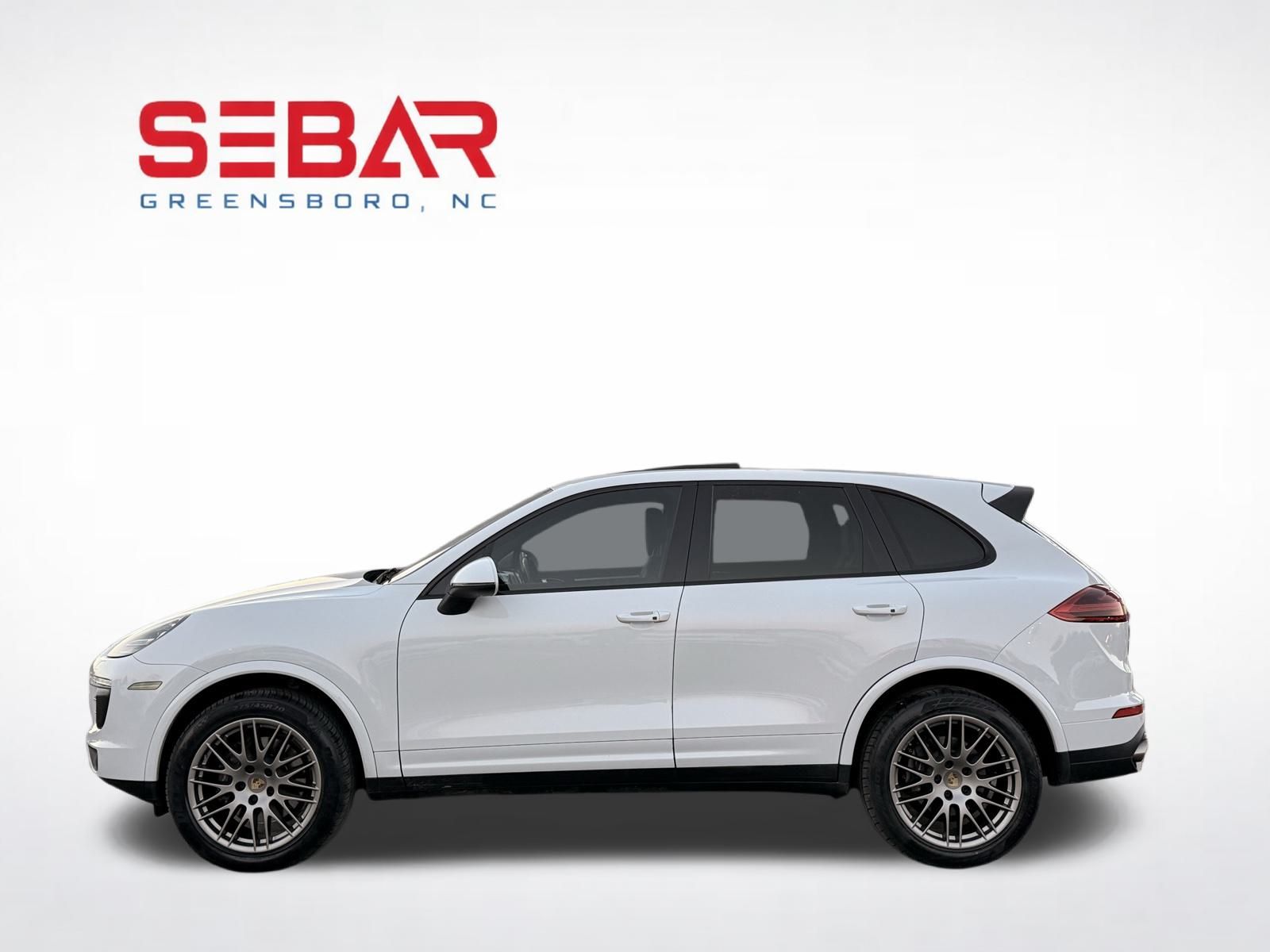 2018 Porsche Cayenne Base Image 12 of 45