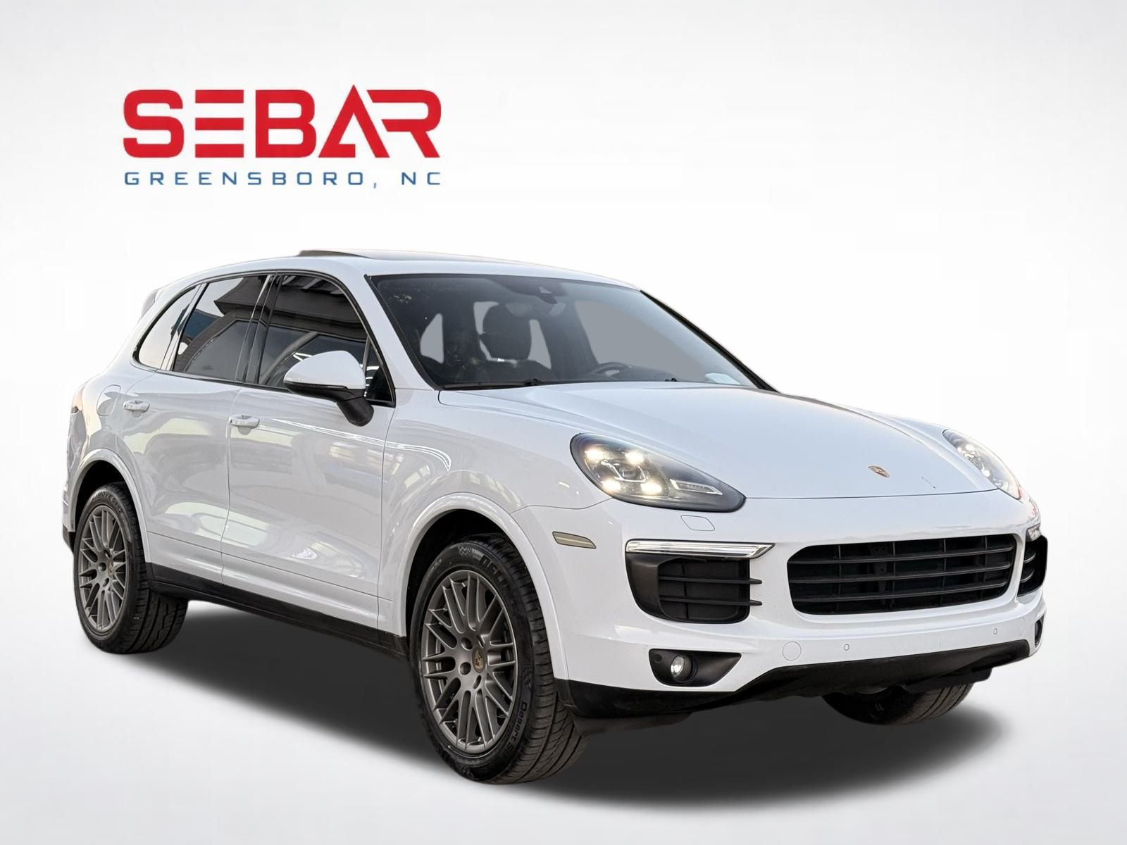 2018 Porsche Cayenne Base Image 4 of 45