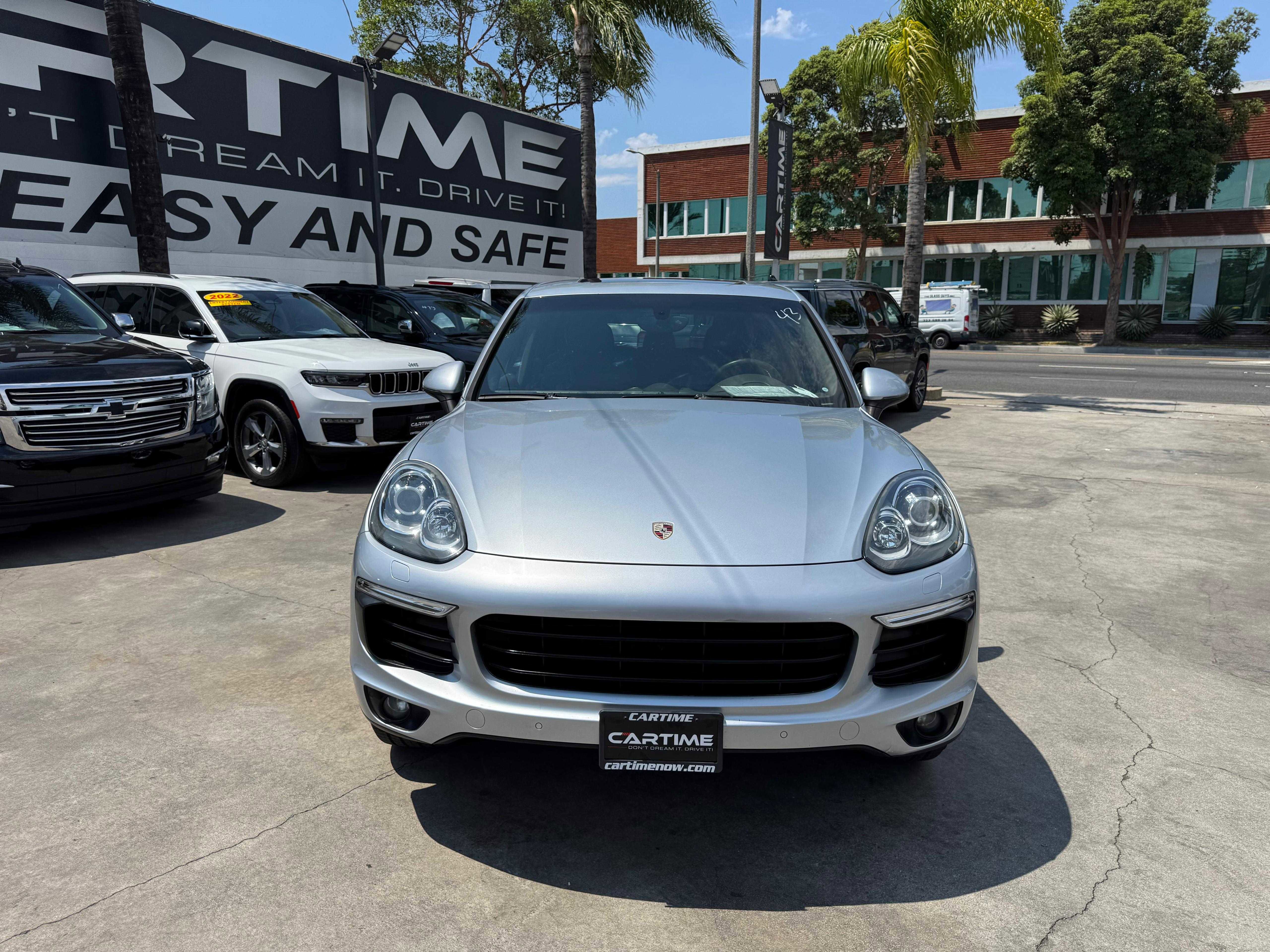 Vehicle image 5 of 69