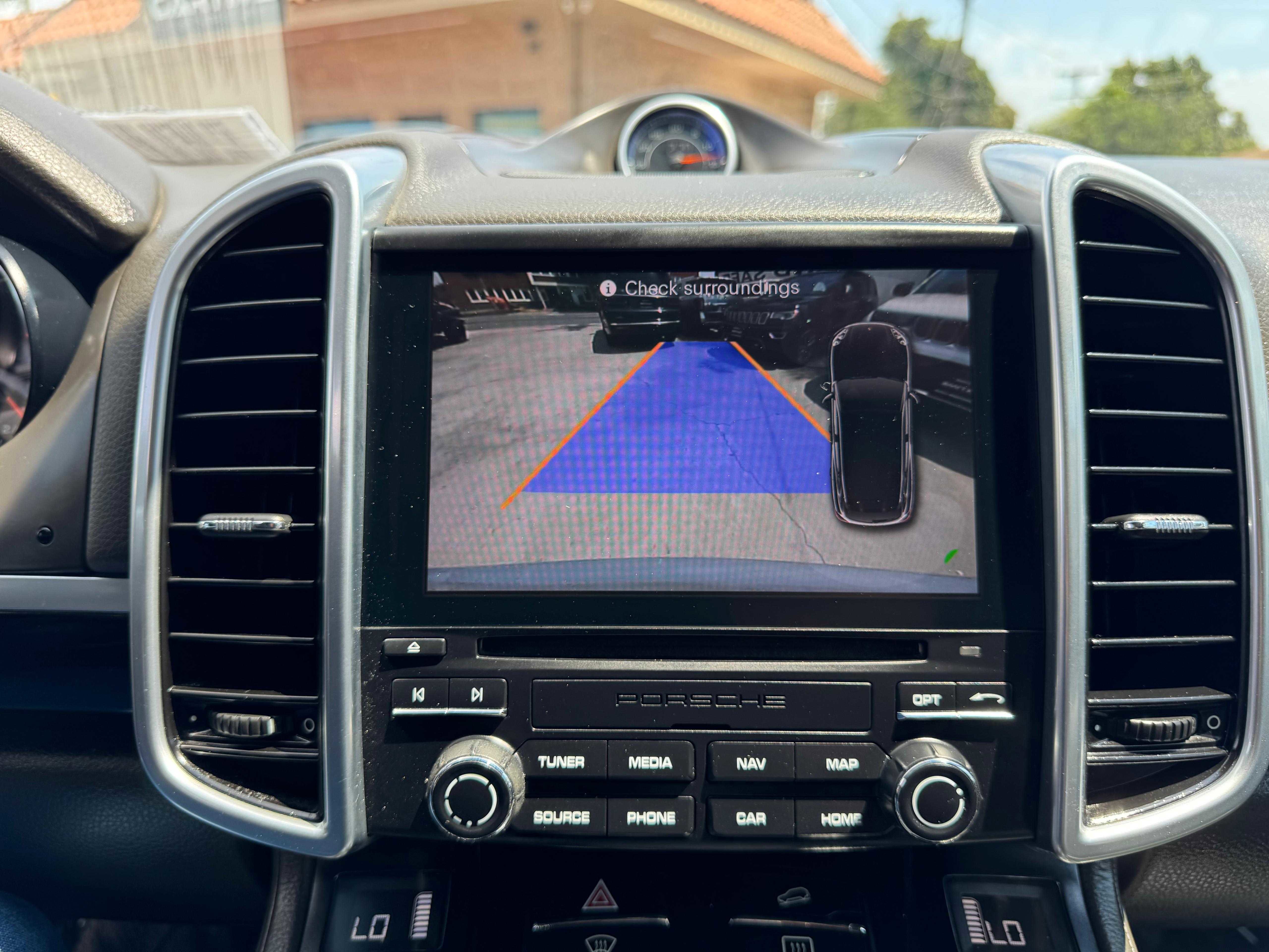 Vehicle image 46 of 69
