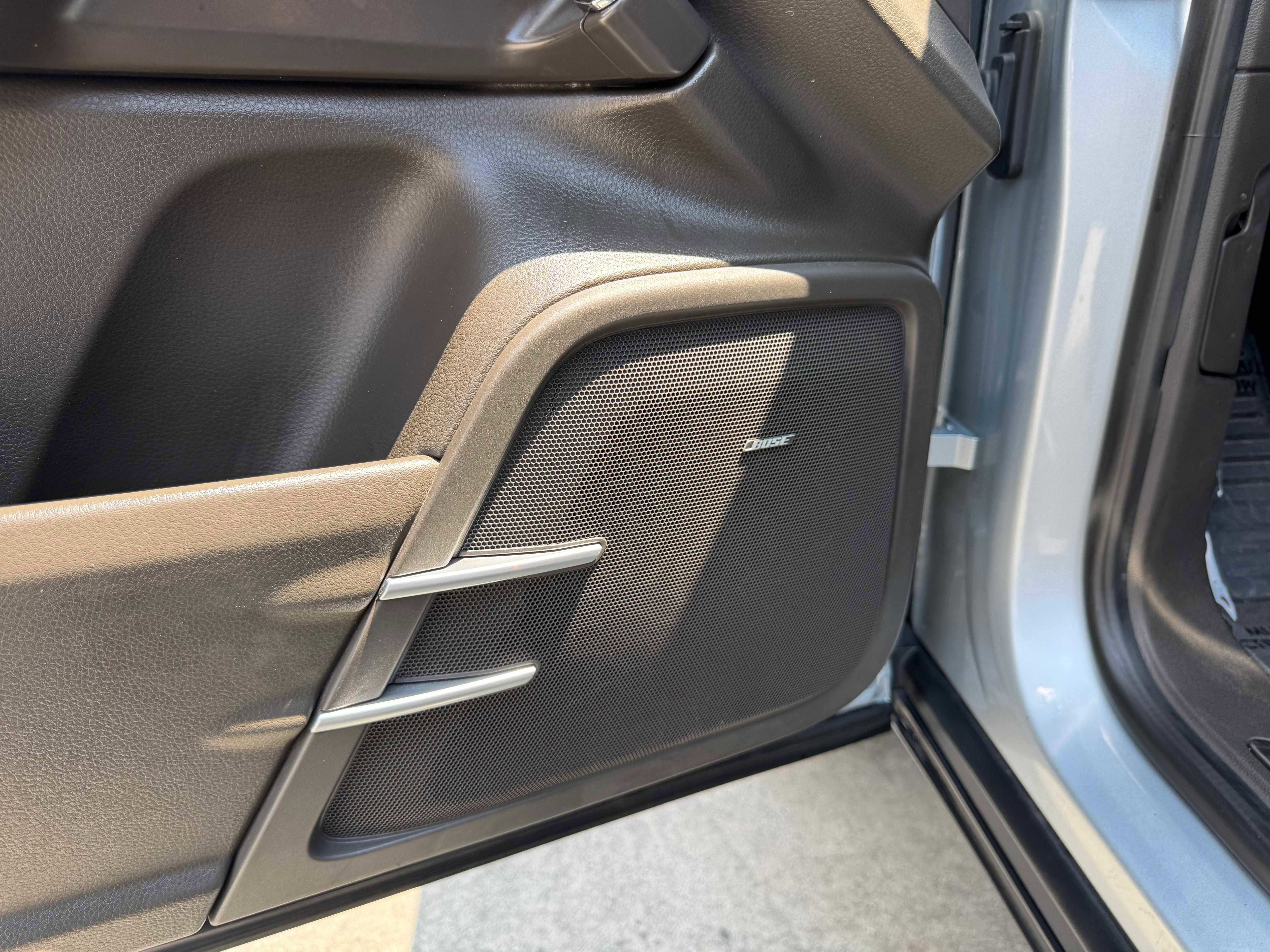 Vehicle image 62 of 69