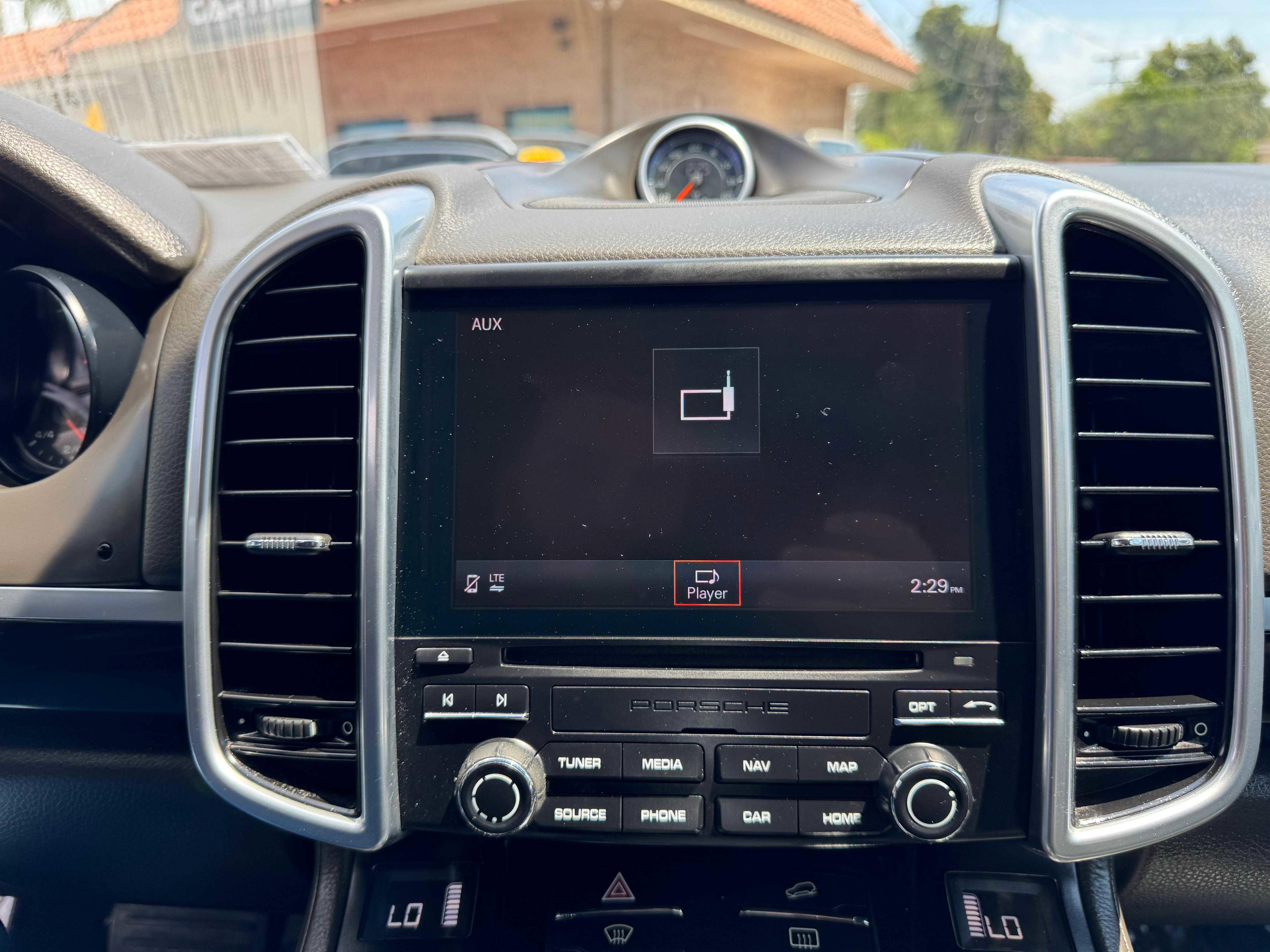 Vehicle image 50 of 69