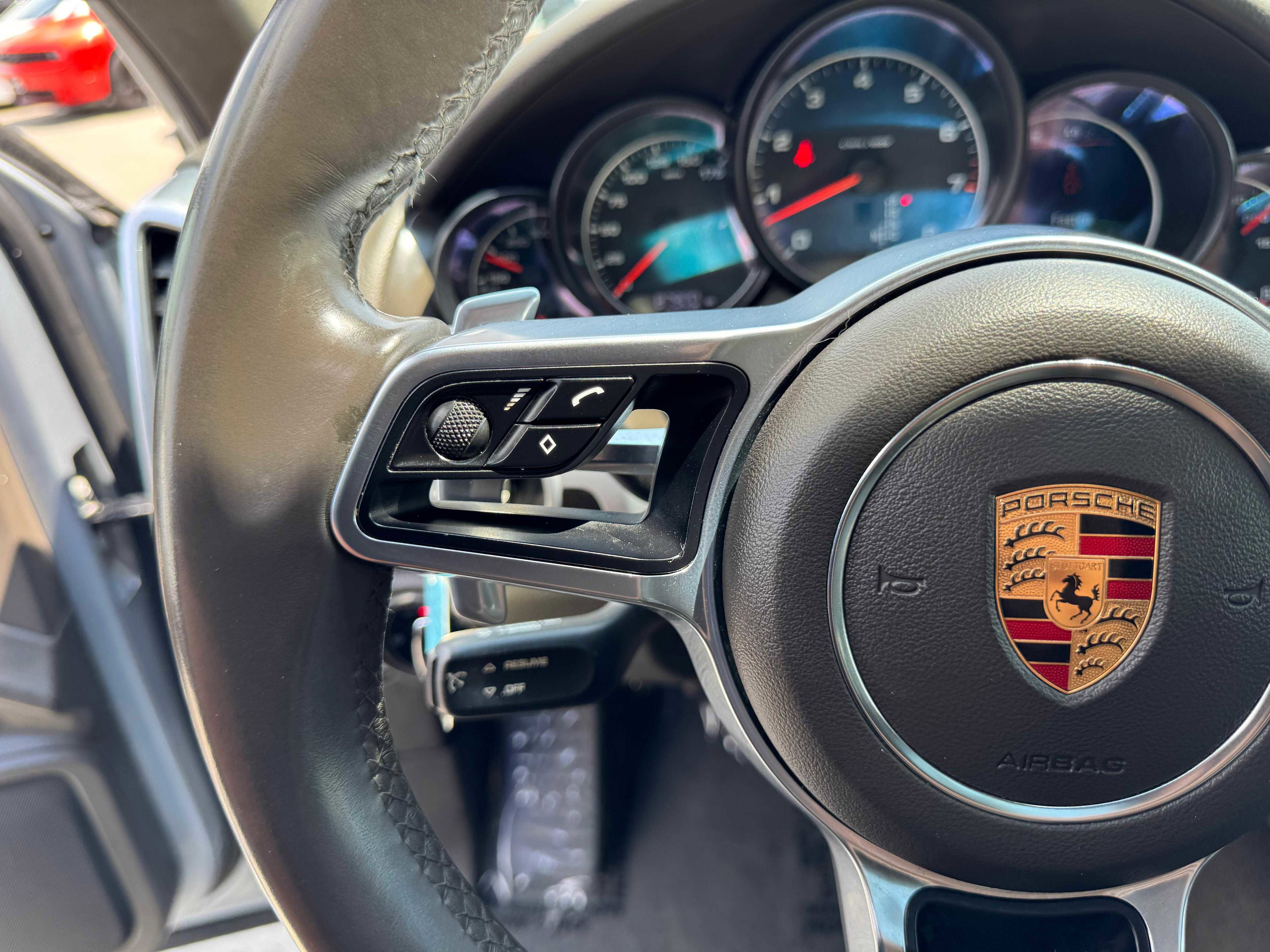 Vehicle image 40 of 69