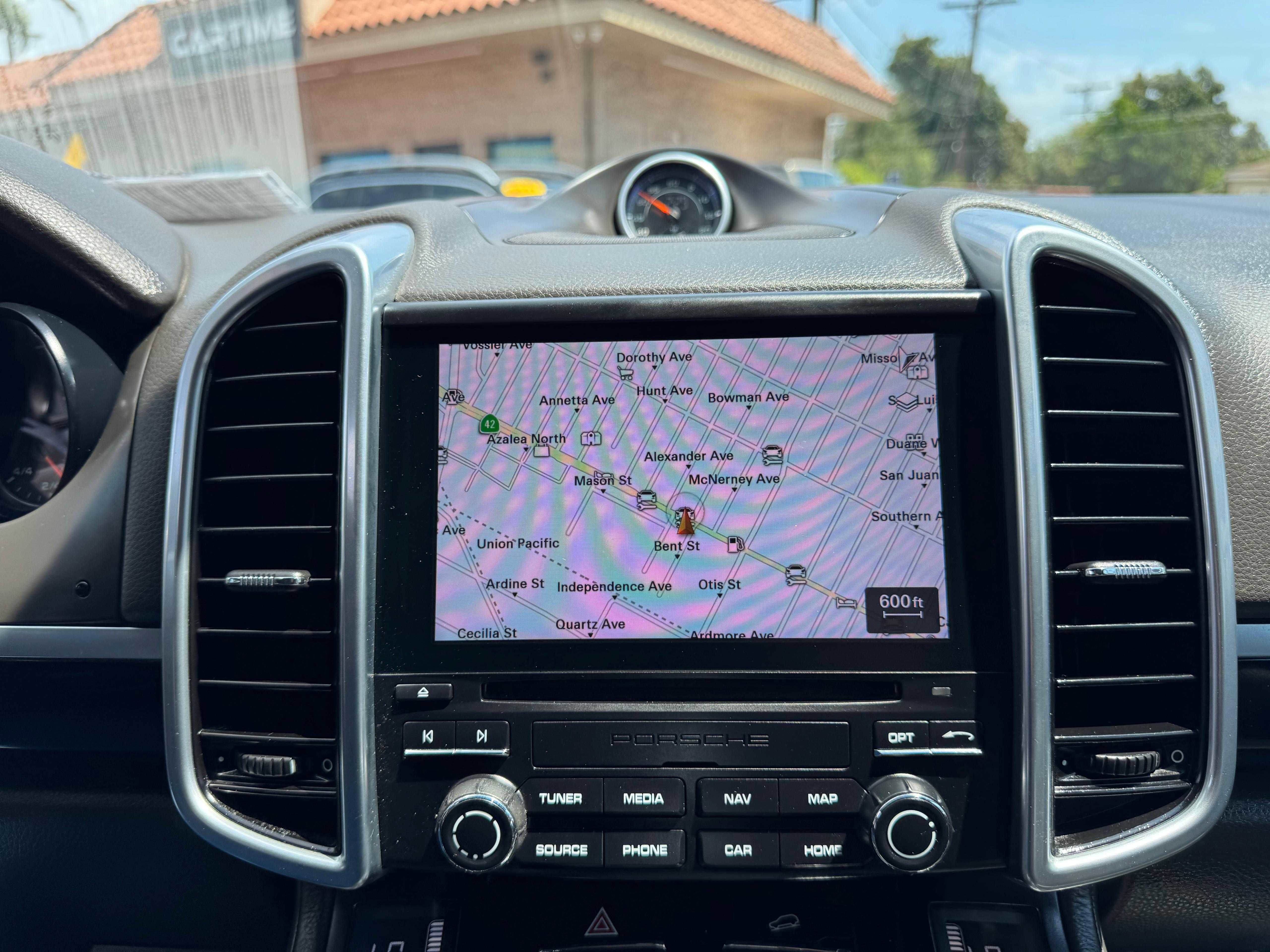 Vehicle image 43 of 69