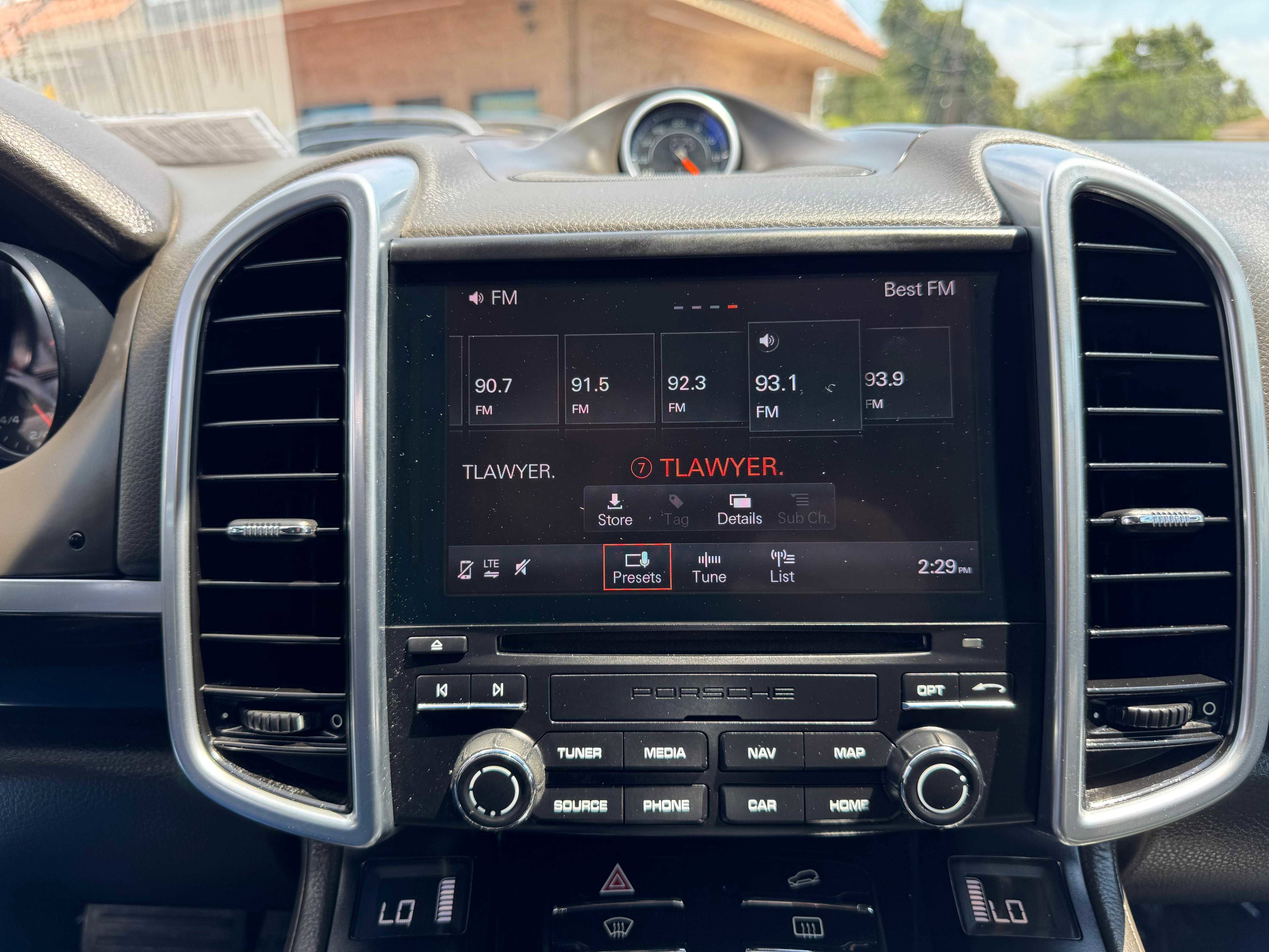 Vehicle image 47 of 69