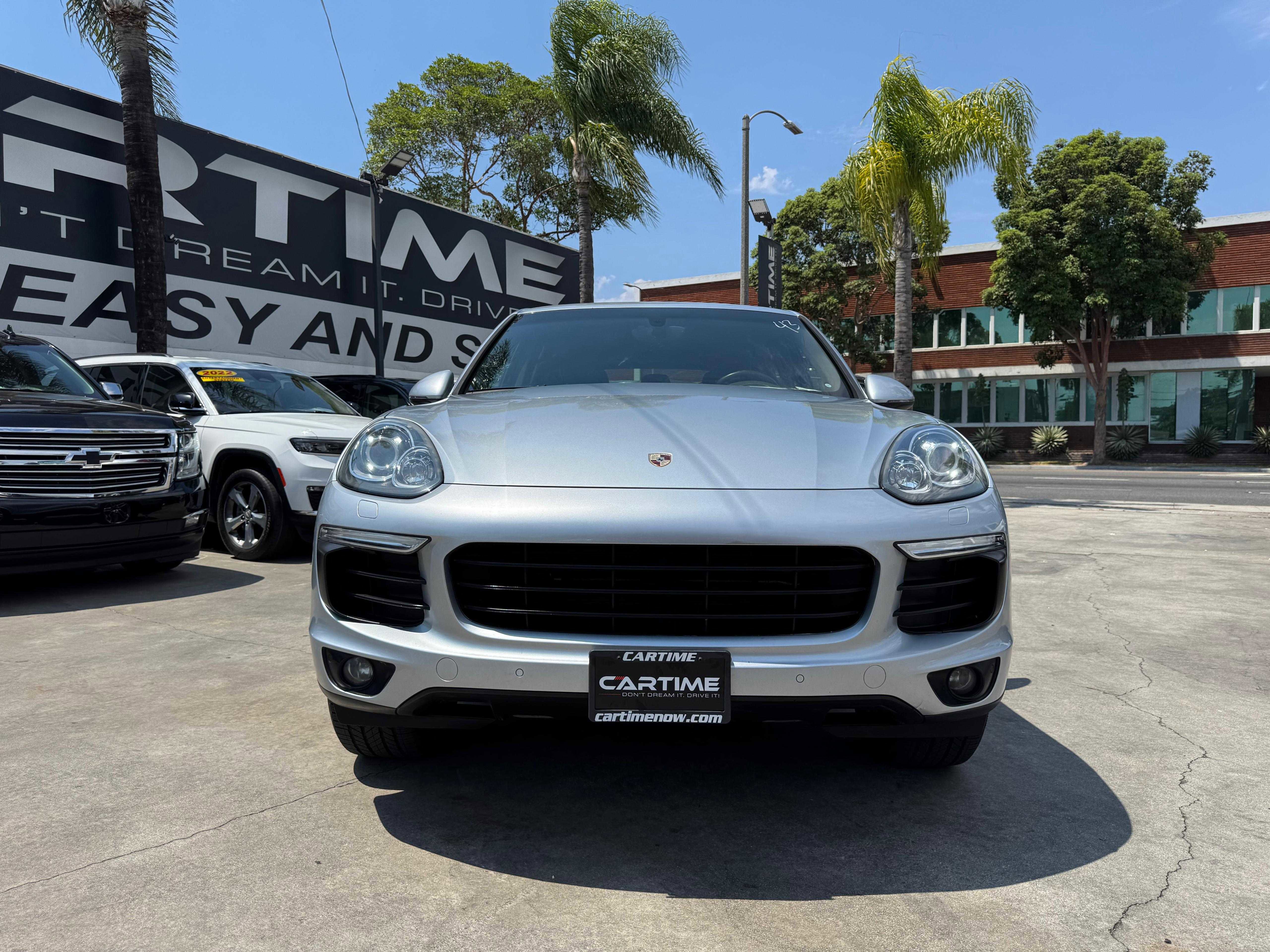Vehicle image 4 of 69