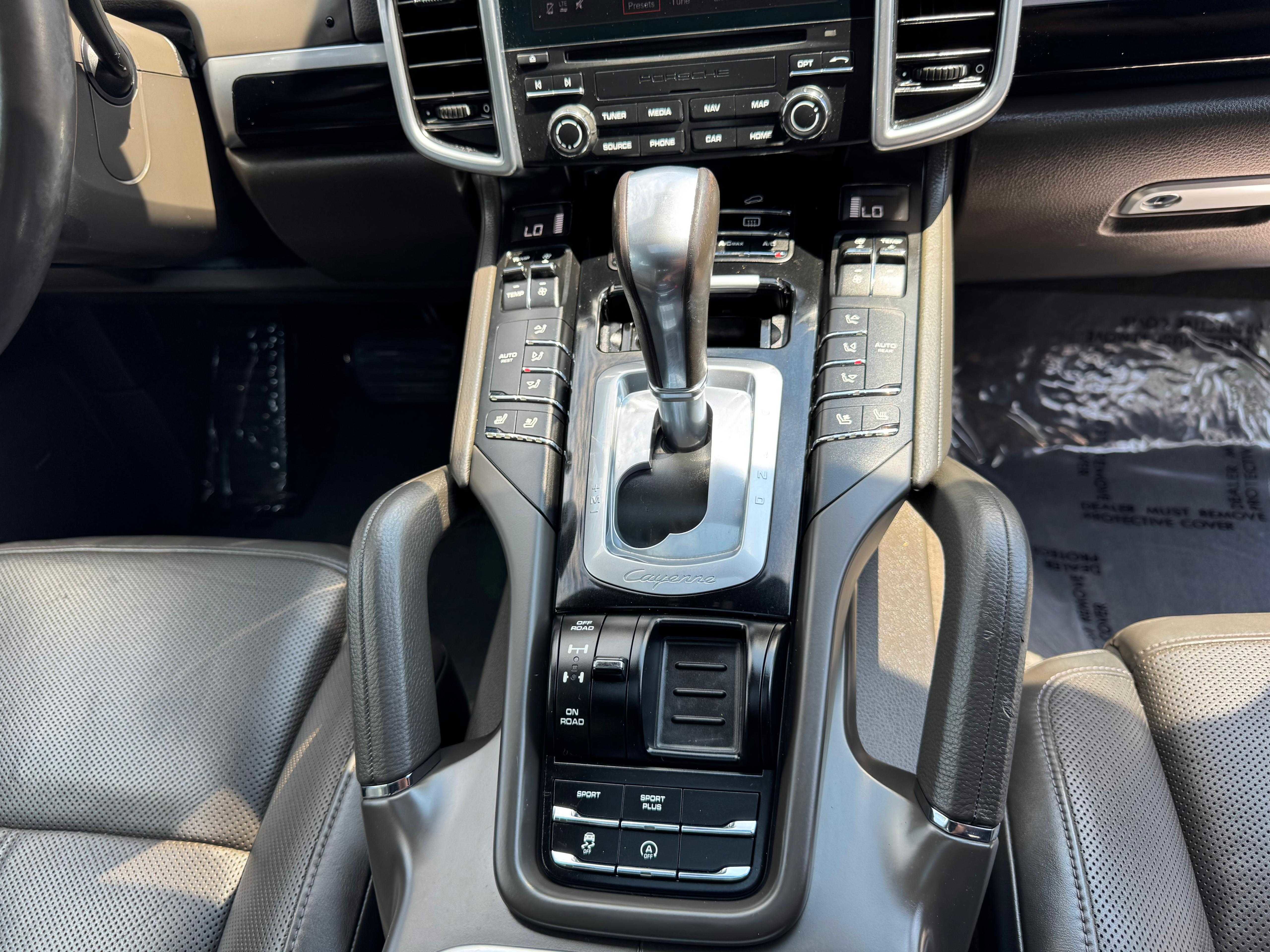 Vehicle image 52 of 69