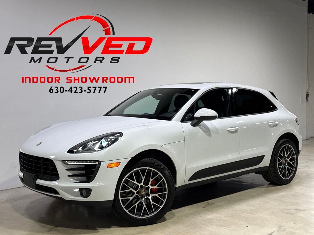 2018 Porsche Macan Base Image 1 of 34