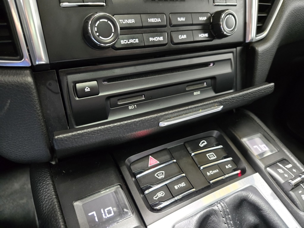 2018 Porsche Macan Base Image 54 of 61