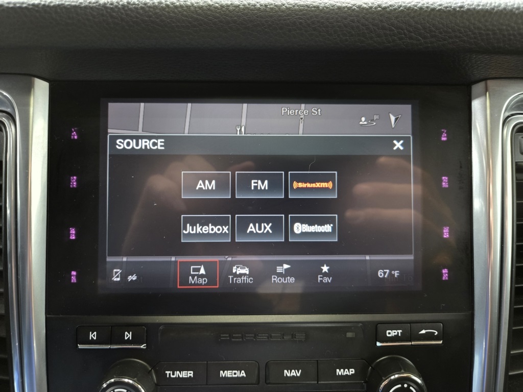 2018 Porsche Macan Base Image 41 of 61