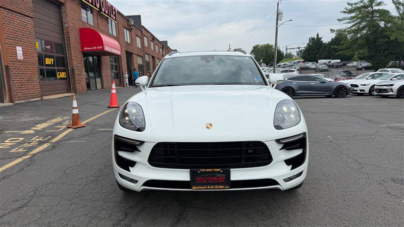 2018 Porsche Macan GTS Image 1 of 43