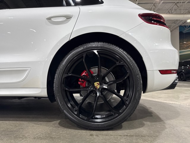2018 Porsche Macan GTS Image 21 of 85
