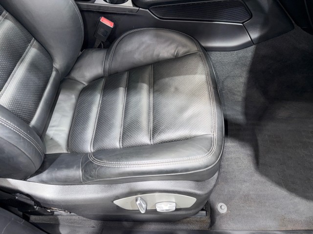 2018 Porsche Macan GTS Image 47 of 85