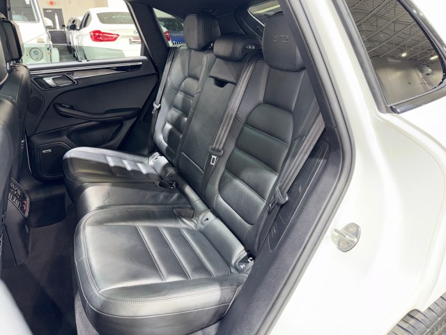 2018 Porsche Macan GTS Image 35 of 85