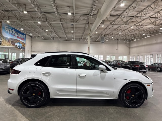2018 Porsche Macan GTS Image 8 of 85