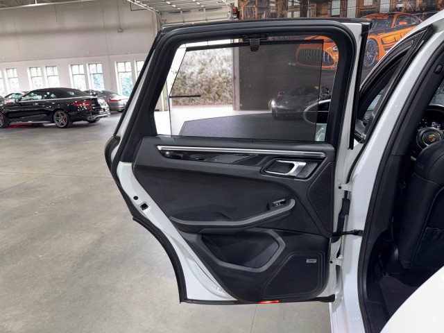 2018 Porsche Macan GTS Image 85 of 85