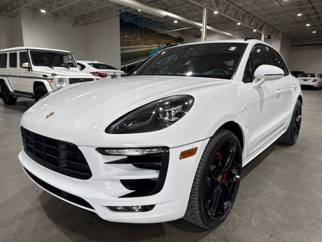 2018 Porsche Macan GTS Image 3 of 85