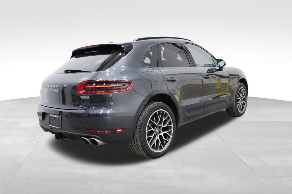 Vehicle image 2 of 42