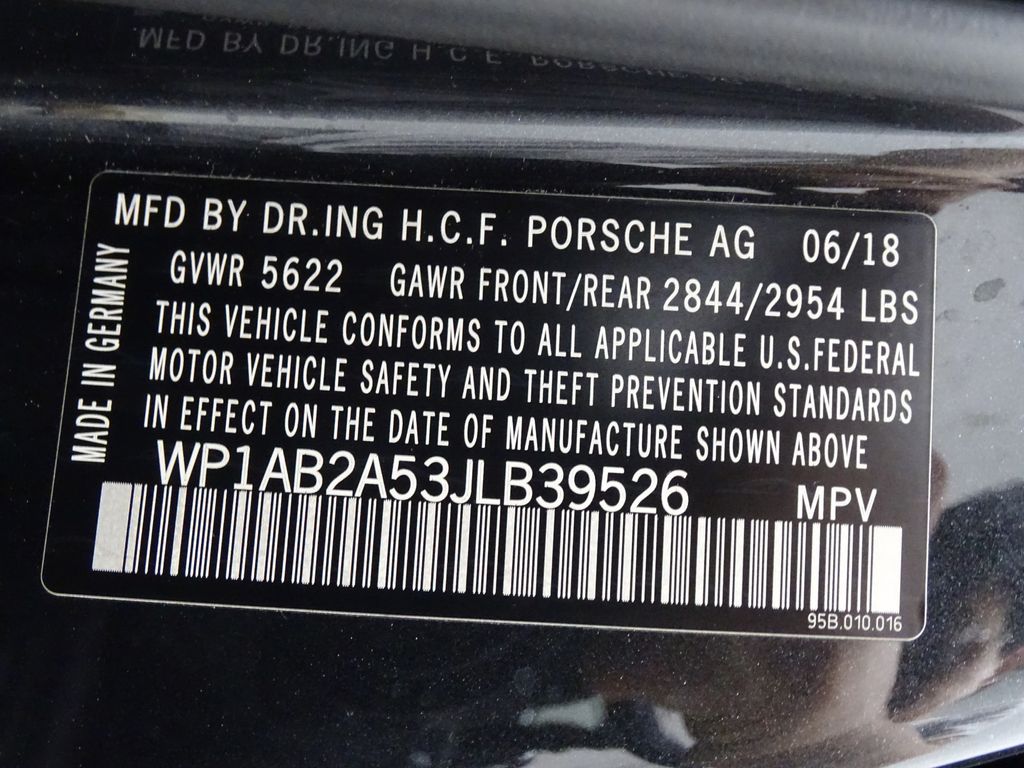 Vehicle image 37 of 44