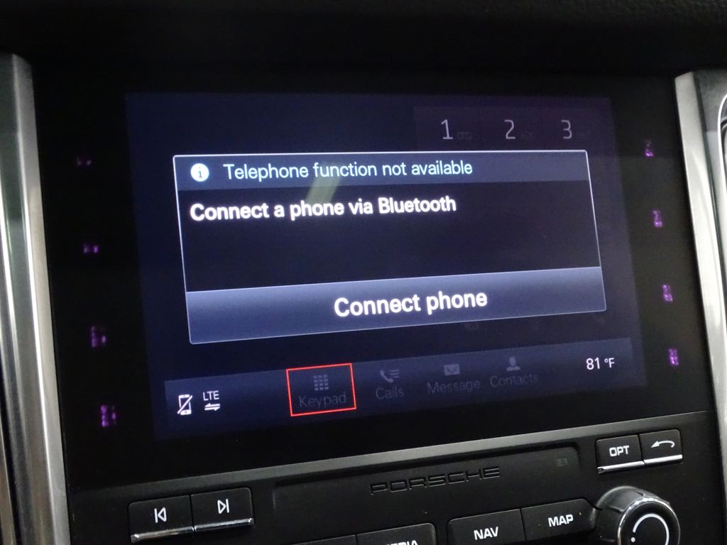 Vehicle image 19 of 44