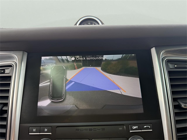 2018 Porsche Macan S Image 17 of 24