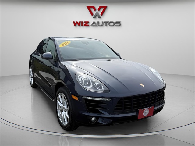 2018 Porsche Macan S Image 3 of 24