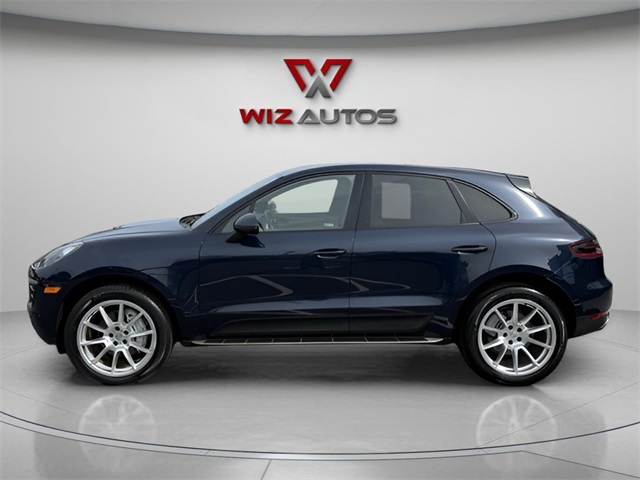 2018 Porsche Macan S Image 9 of 24