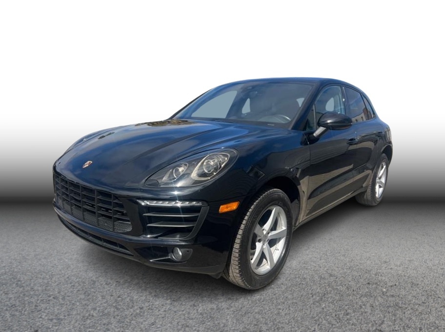 2018 Porsche Macan Sport Edition Image 1 of 20