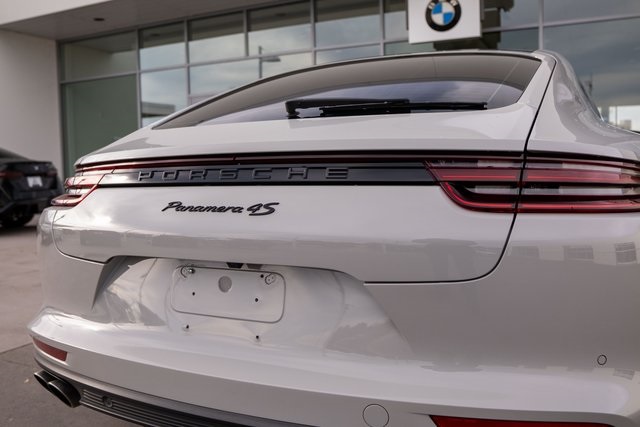 2018 Porsche Panamera 4S Image 33 of 37