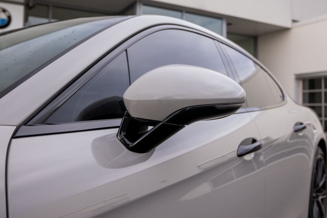 2018 Porsche Panamera 4S Image 26 of 37