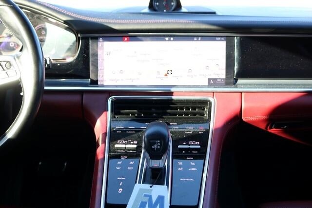 Vehicle image 15 of 24