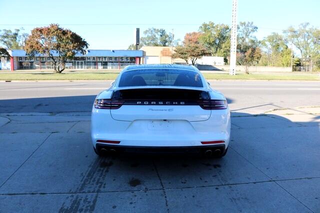 Vehicle image 4 of 24