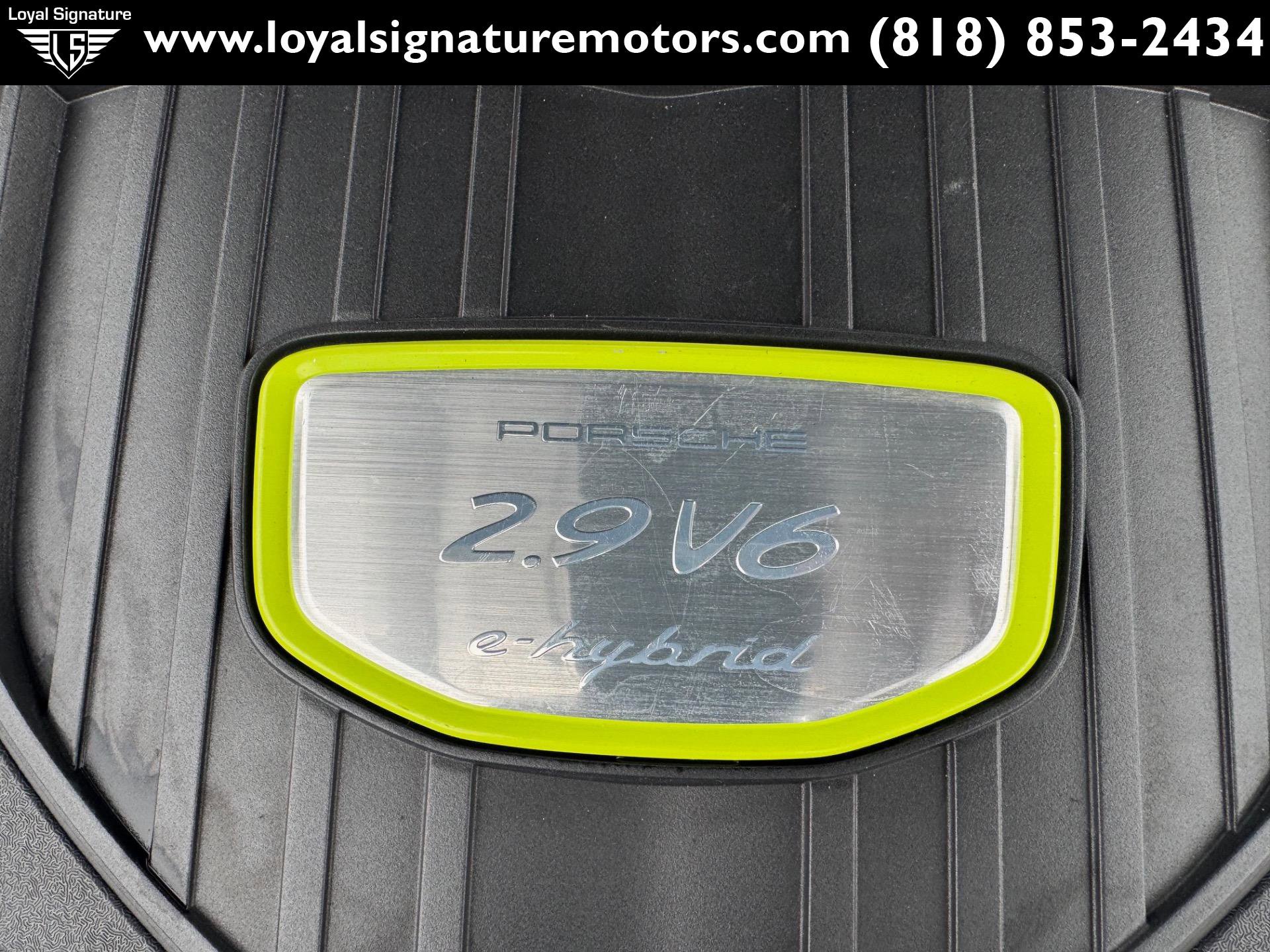 2018 Porsche Panamera E-Hybrid 4 Image 35 of 42