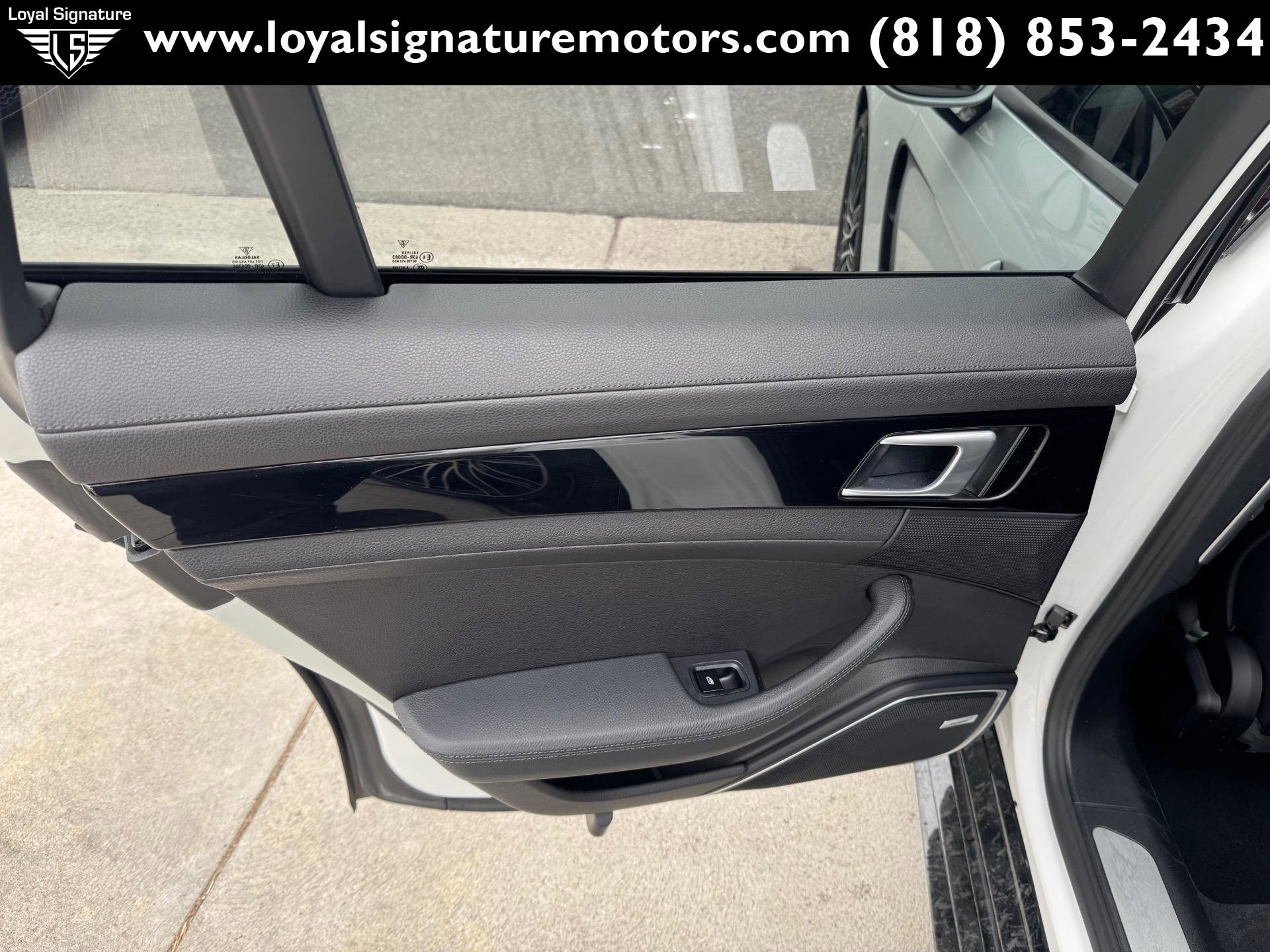 2018 Porsche Panamera E-Hybrid 4 Image 20 of 42