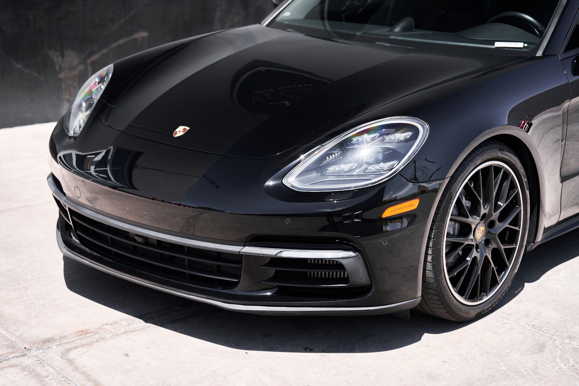Vehicle image 4 of 94