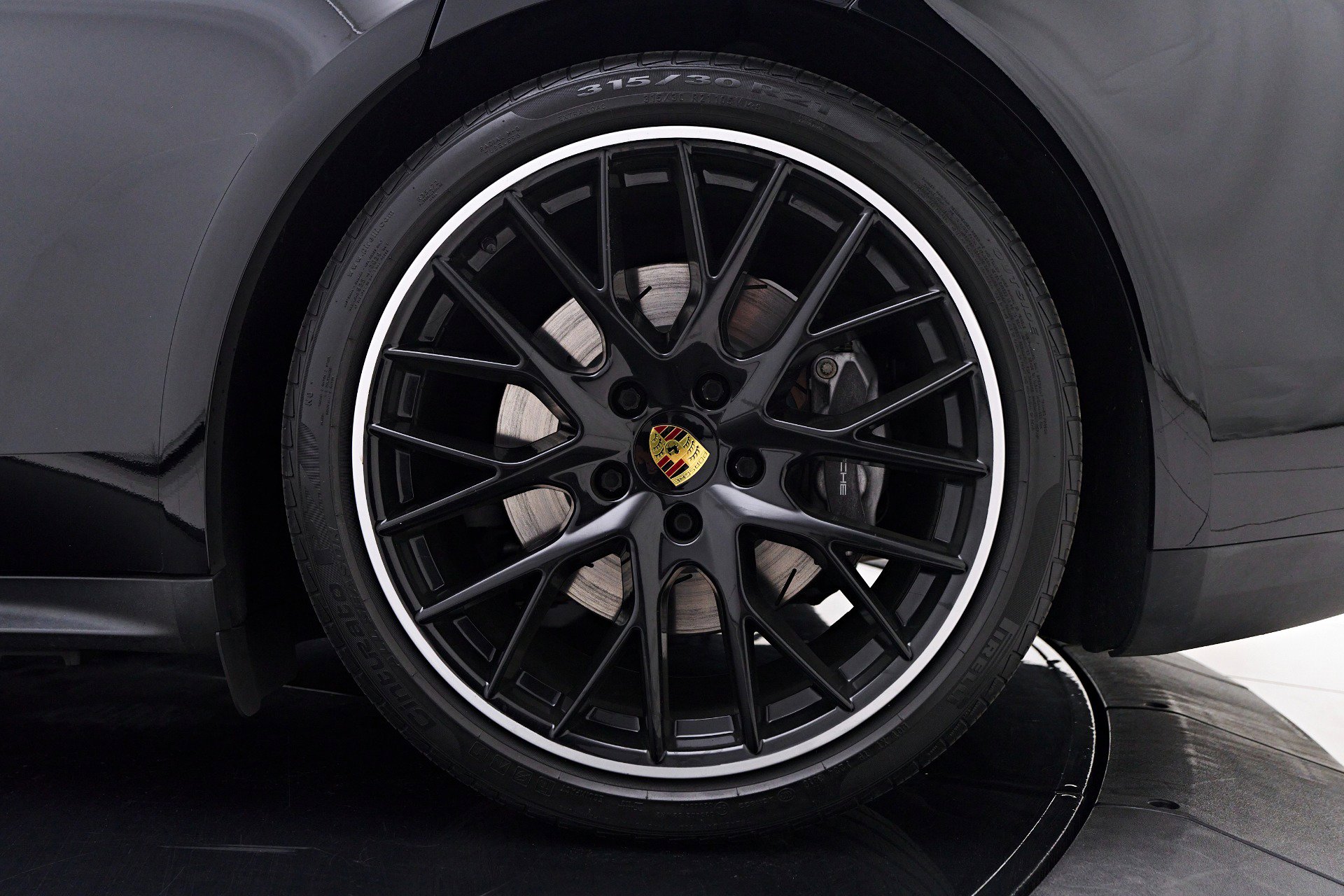 Vehicle image 26 of 94