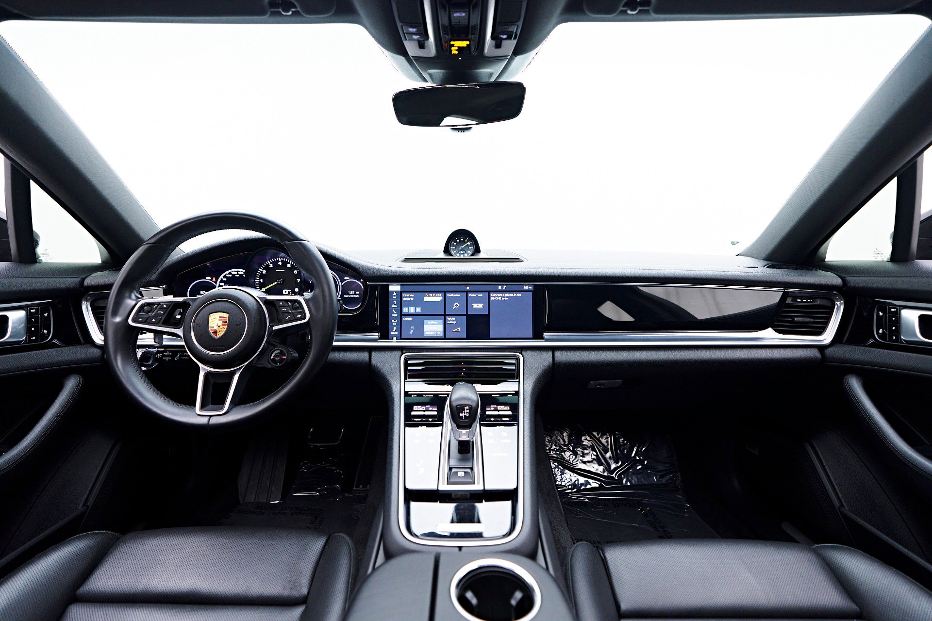 Vehicle image 60 of 94