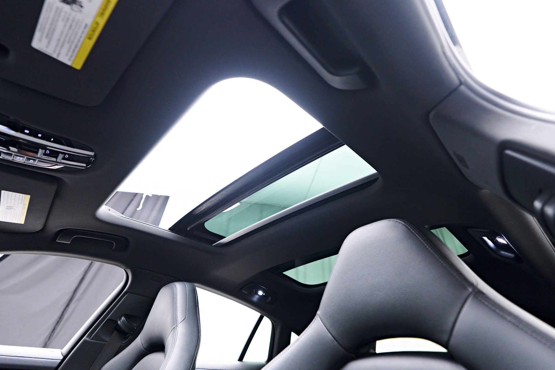 Vehicle image 55 of 94