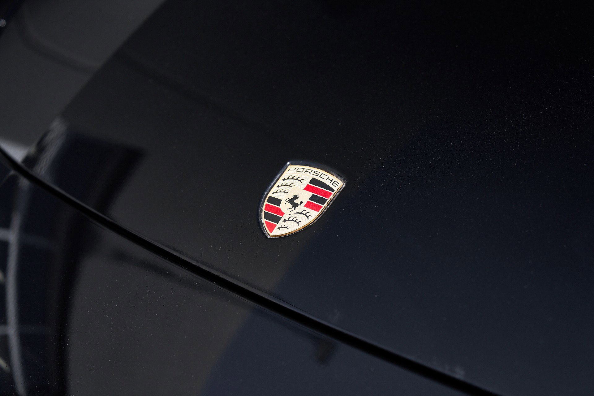 Vehicle image 17 of 94