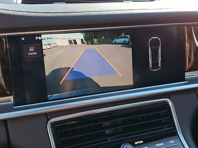 2018 Porsche Panamera E-Hybrid 4 Image 19 of 35