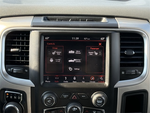 Vehicle image 19 of 28