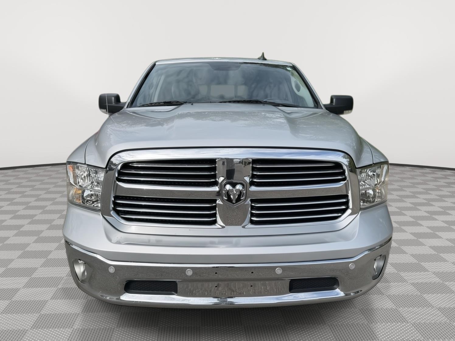 2018 Ram 1500 Big Horn Image 2 of 31